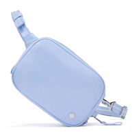 Kleine 2-in-1-Handtasche für Damen mit Diebstahlschutz Pacsafe W – serenity blue