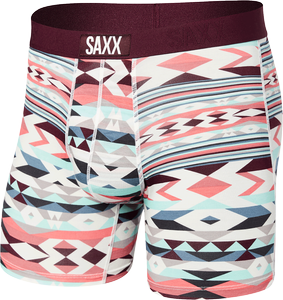 Herren-Schnelltrocknungsboxershorts SAXX VIBE Boxer Brief - geometrisches Muster - burgunderrot