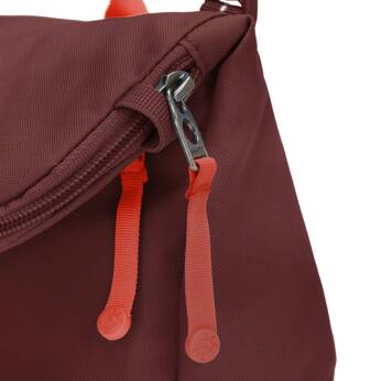 Pacsafe Go Women's Anti-Diebstahl-Tasche erweiterbar - kastanienbraun