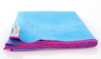 Schnelltrocknendes handtuch mit antibakterieller beschichtung Dr.Bacty 40x65 - blau mit rosa einfassung.