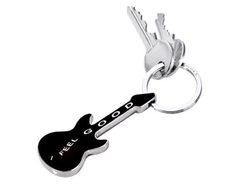 TROIKA keychain and i feel good.