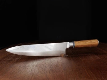 Aka Tori Damaszener-Chefmesser 8" mit Gravur - Kyoto Olive