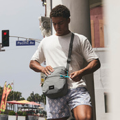 Rozkładana torebka damska antykradzieżowa Pacsafe Go - szara