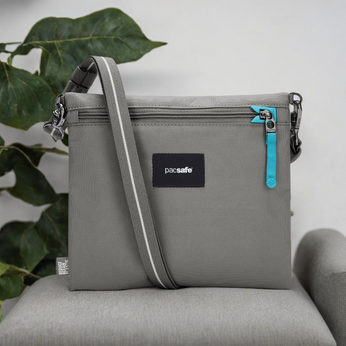 Pacsafe GO Anti-Diebstahl-Tasche - stone