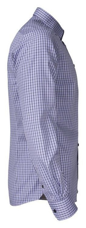 Red shirt with a bowtie, size 28 slim, by FROST.