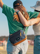 Torba antykradzieżowa miejska mała Pacsafe Go - granatowa