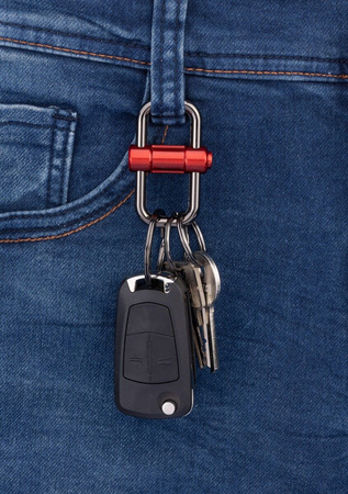 keychain with 3 TROIKA 2-way key rings - red