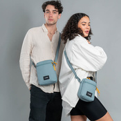 Torba miejska na ramię antykradzieżowa Pacsafe Go - miętowa