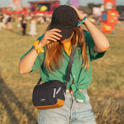 Pacsafe Go Anti-Diebstahl-Stadttasche klein - schwarz