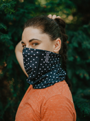 Chusta wielofunkcyjna Dr.Bacty Polka Dots Black