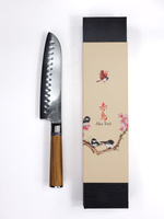 Ekskluzywny Nóż Santoku Aka Tori Kyoto Olive 7" ze Stali Damasceńskiej – Prezent Biznesowy z Opcją Graweru