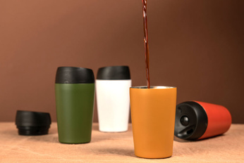 Travel kubek z zamknięciem, biały 240 ml