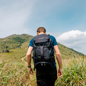 Plecak antykradzieżowy turystyczny Pacsafe Venturesafe EXP35 - czarny