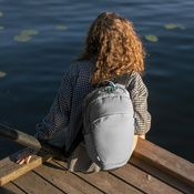 Pacsafe ECO Econyl® Anti-Diebstahl 18l City-Rucksack - grau