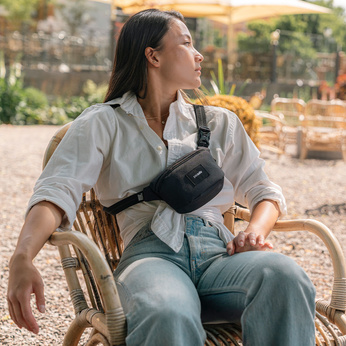 Pacsafe Go anti-theft hip pack - black