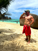 Handtuch zum Schwimmen beidseitig Dr.Bacty 70x140 - Rot