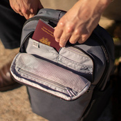 Anti-theft hiking backpack Vibe 20L - dark gray