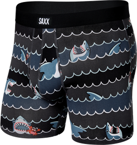 Men's breathable SAXX DAYTRIPPER Boxer Brief with shark fly - black.