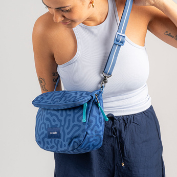 Pacsafe Go Women's Anti-Diebstahl-Tasche erweiterbar - Blau