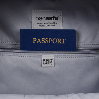 Pacsafe W Women's 10 L Anti-Diebstahl-Rucksack - hellblau