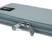 RFIDsafe Continental Wallet Pacsafe - fresh mint