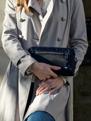 Torebka damska 3w1 antykradzieżowa Pacsafe W - granatowa