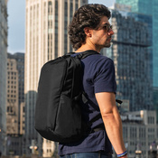 Plecak turystyczny antykradzieżowy na laptopa Pacsafe Vibe 25 l - czarny