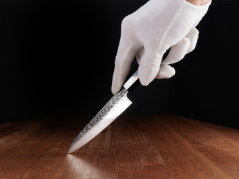 Ekskluzywny Nóż Uniwersalny Aka Tori Tokyo Black 5" ze Stali Damasceńskiej – Prezent Biznesowy z Opcją Graweru