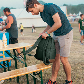 Plecak antykradzieżowy miejski Pacsafe Go 25 l - zielony